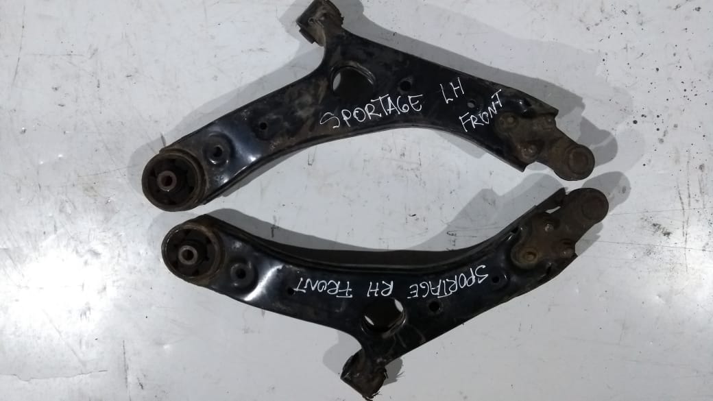 BANDEJAS DELANTERAS KIA SPORTAGE  2010 AL 2015